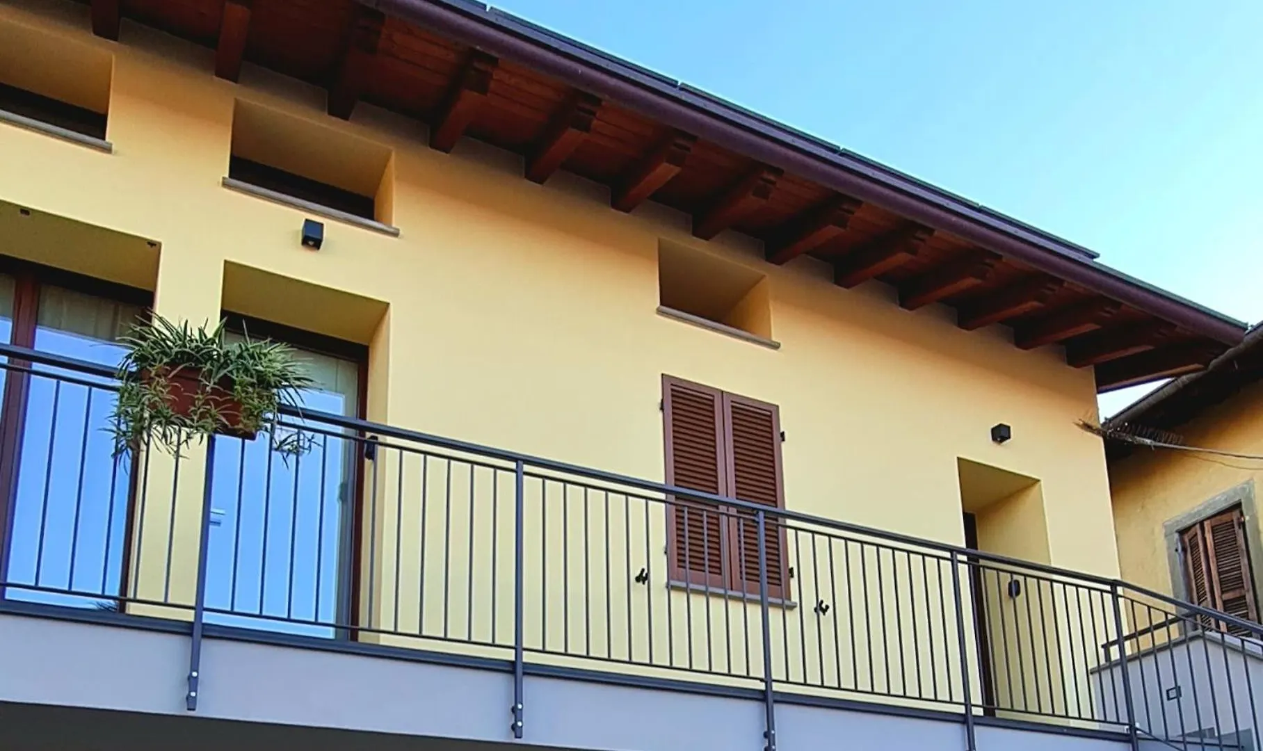 Elements Orio - Rooms & Apartments Orio al Serio Italy